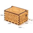 thumbnail image 4 of Decoración Exquisita caja de música de madera con manivela retro, adornos artesanales para el hogar (B), 4 of 5