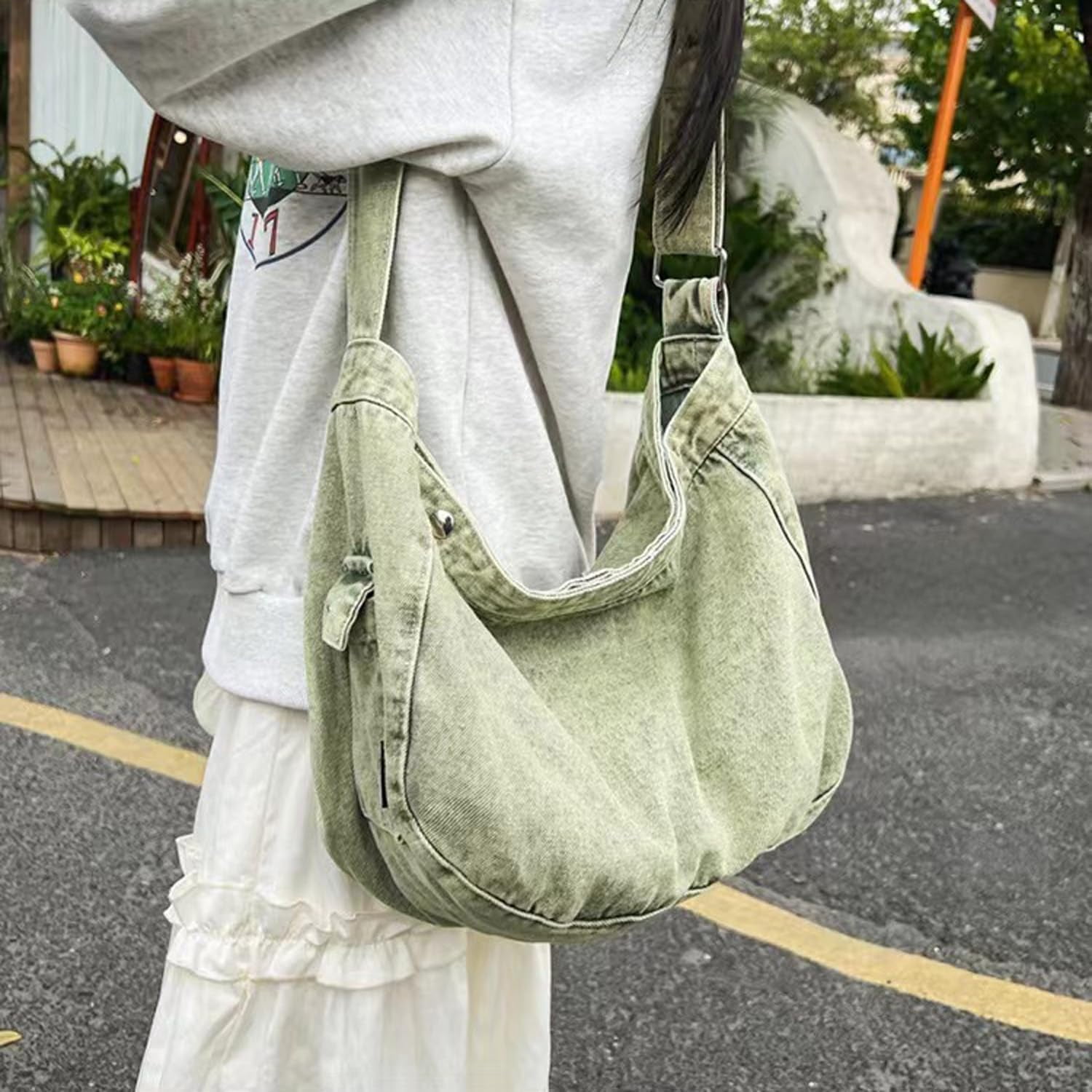 Denim Canvas Messenger Bag Large Crossbody Bag with Multiple Pockets Casual Shoulder Aesthetic Tote Bag for Women and Men