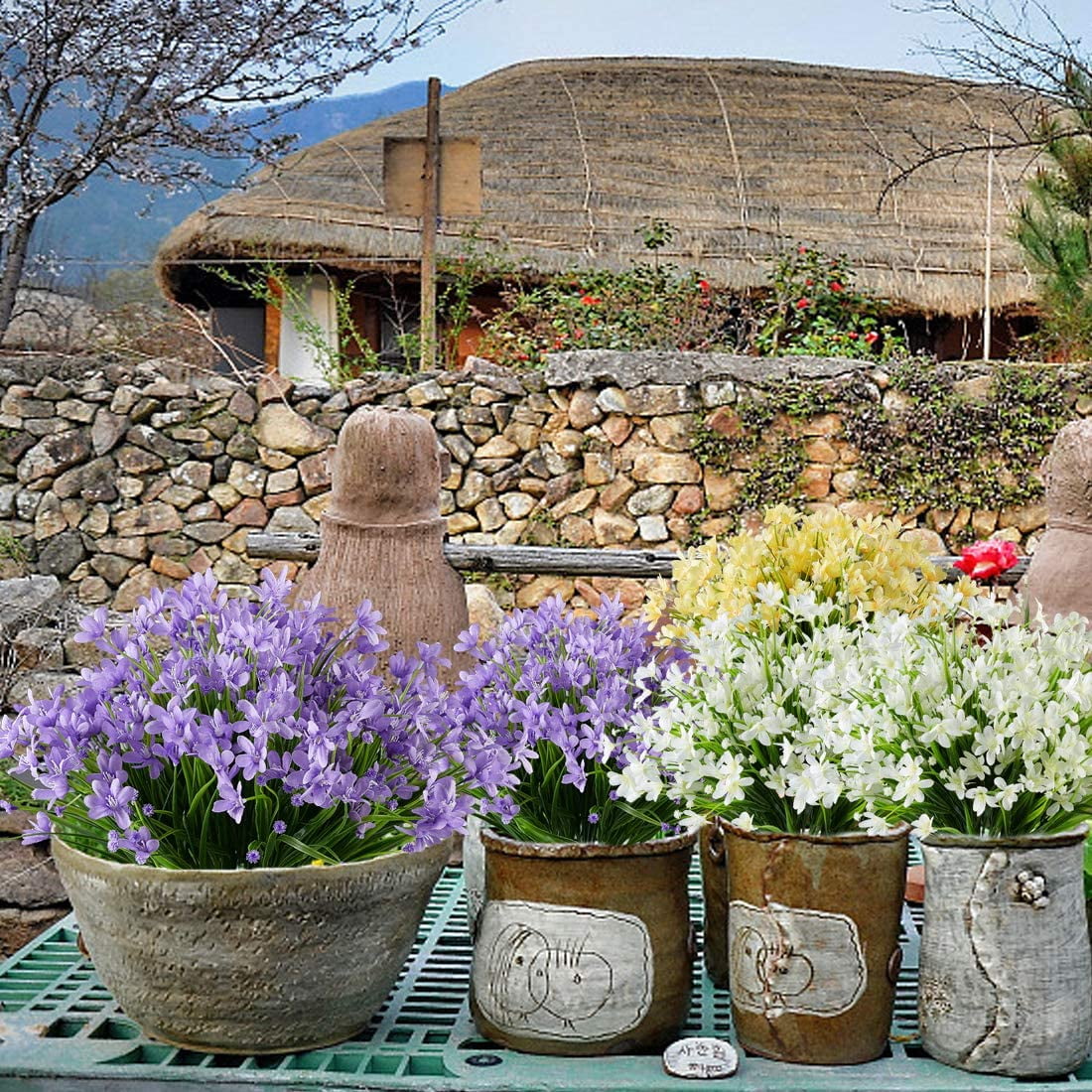 Morttic 8 Bundles Artificial Daffodils Flowers, Fake Artificial Greenery UV Resistant No Fade Faux Plastic Plants for Wedding Bridle Bouquet Outdoor Home Garden Office Table Vase Decor (Purple)