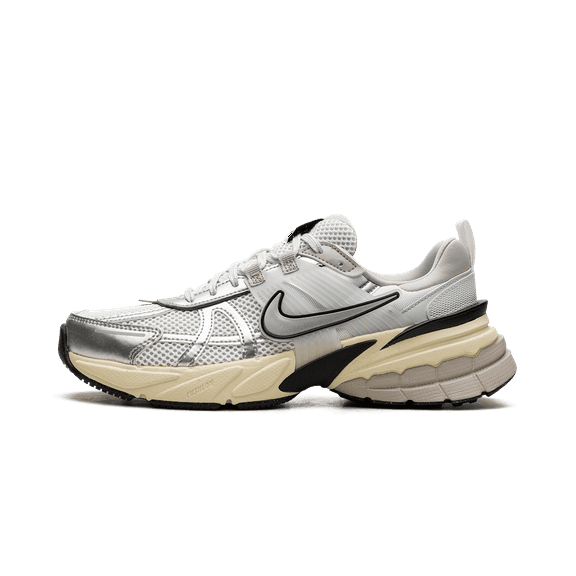NIKE WOMENS V2K RUN Womens "Metallic Silver" FD0736 100 FD0736 100 from Stadium Goods