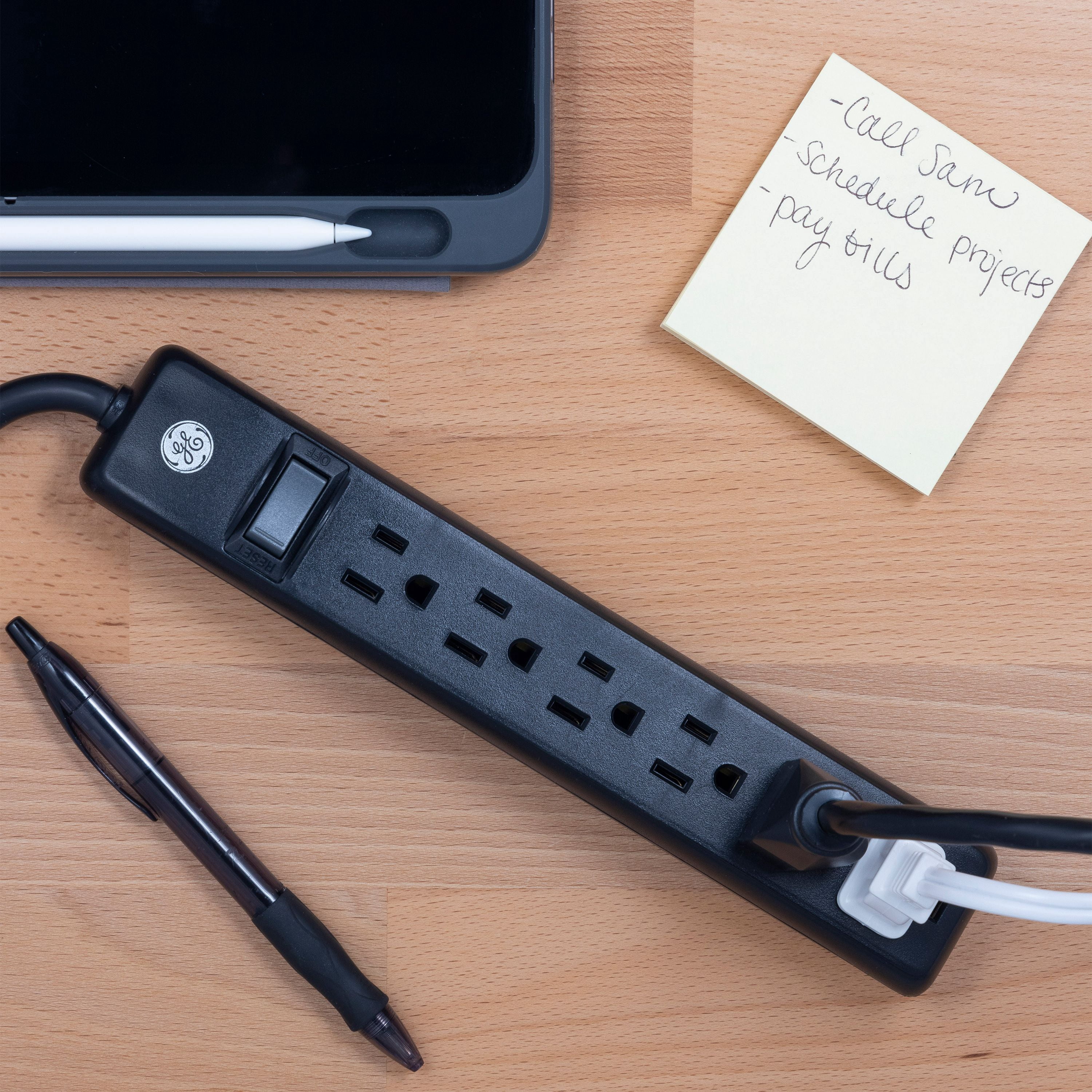 GENERAL ELECTRIC 12-ft 6-Outlet Power Strip with Surge Protection, Grounded Plug, Black, 45192