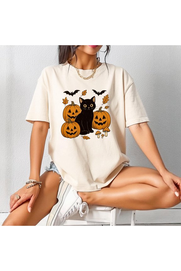Black Cat Shirt, Cat Lover Tshirt, Cute Pumpkin T-Shirt, Black Cat Mom Tee, Spooky Cat Lover, Black Cat Crewneck