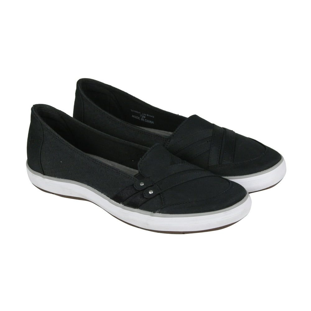 black on black canvas shoes