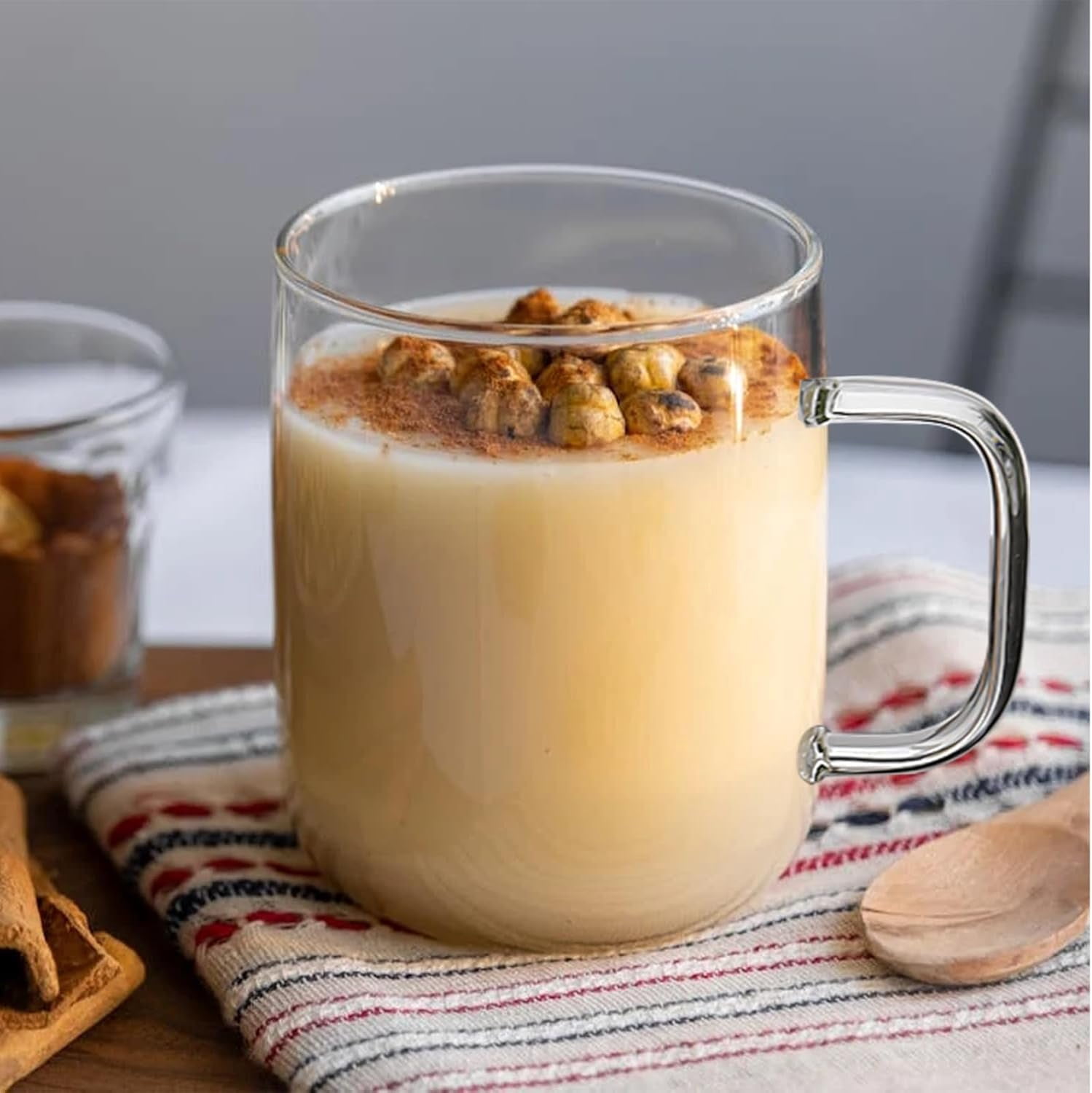 2 Pack 20oz Large Glass Coffee Mugs with Acacia Wood Lids & Handles, Clear Thick‑Bottom Borosilicate Glass Cups for Latte, Espresso, Tea & Iced Drinks