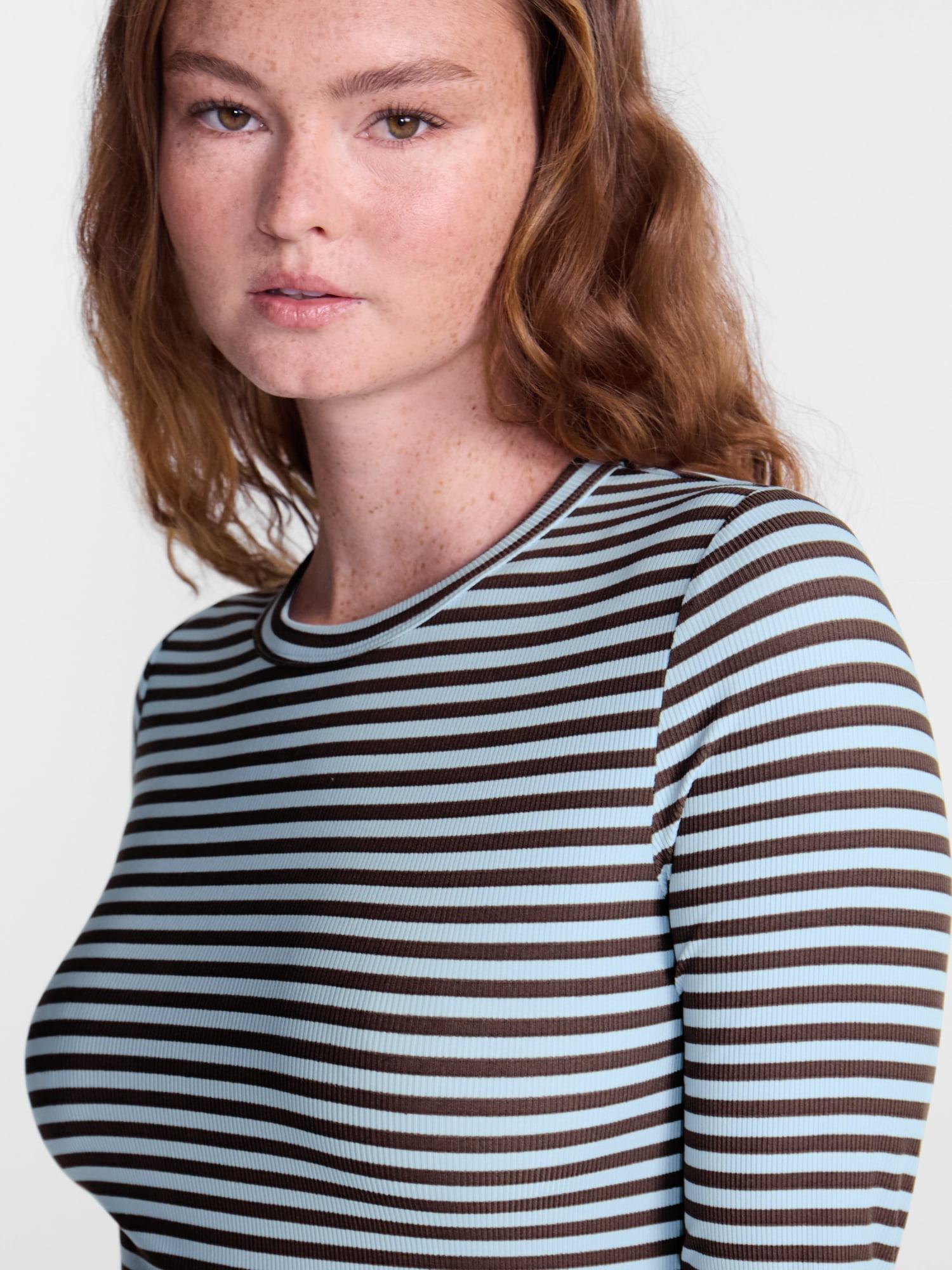 No Boundaries Ribbed Crewneck Tee with Long Sleeves, Women's and Women's Plus XXS-4X
