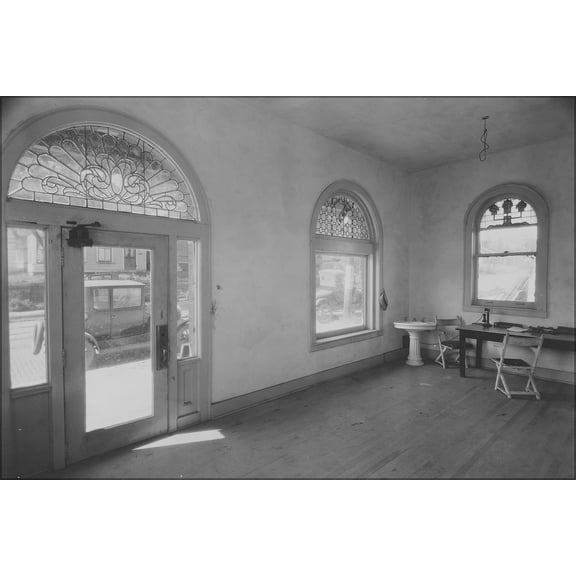 24"x36" Gallery Poster, Interior view of room with decorative leaded windows. Omaha NARA 283724