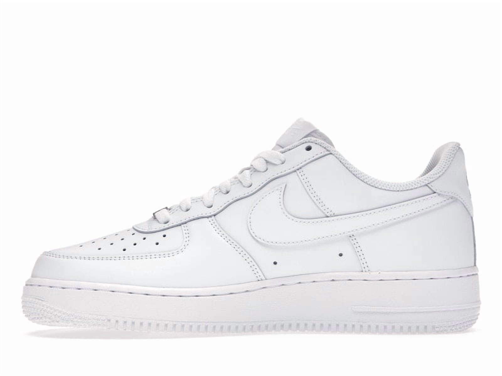 Nike Men's Air Force 1 Low '07 White Basketball Shoes, from StockX