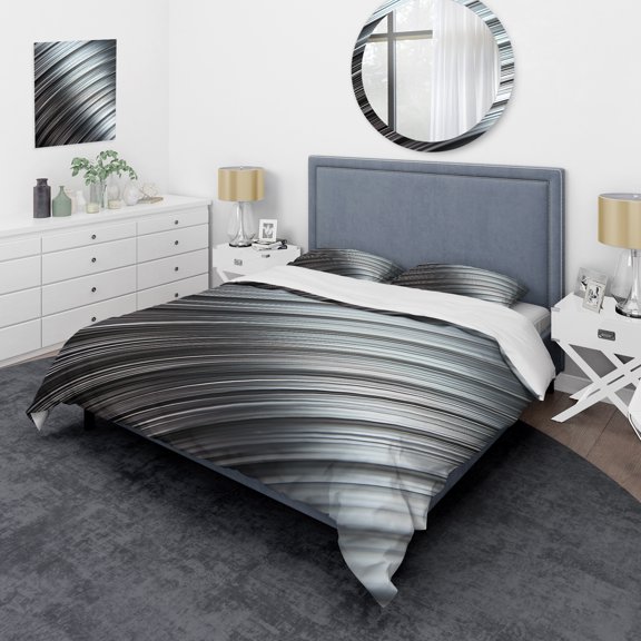 Designart "Abstract Motion Lines I" Abstract Bedding Covert Set - Abstract Silver Modern Bed Set With 2 Shams