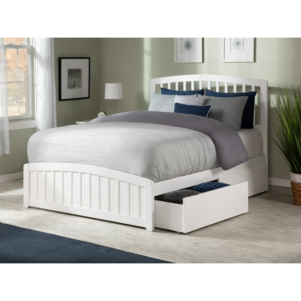 Richmond Queen Platform Bed with Matching Foot Board with 2 Urban Bed