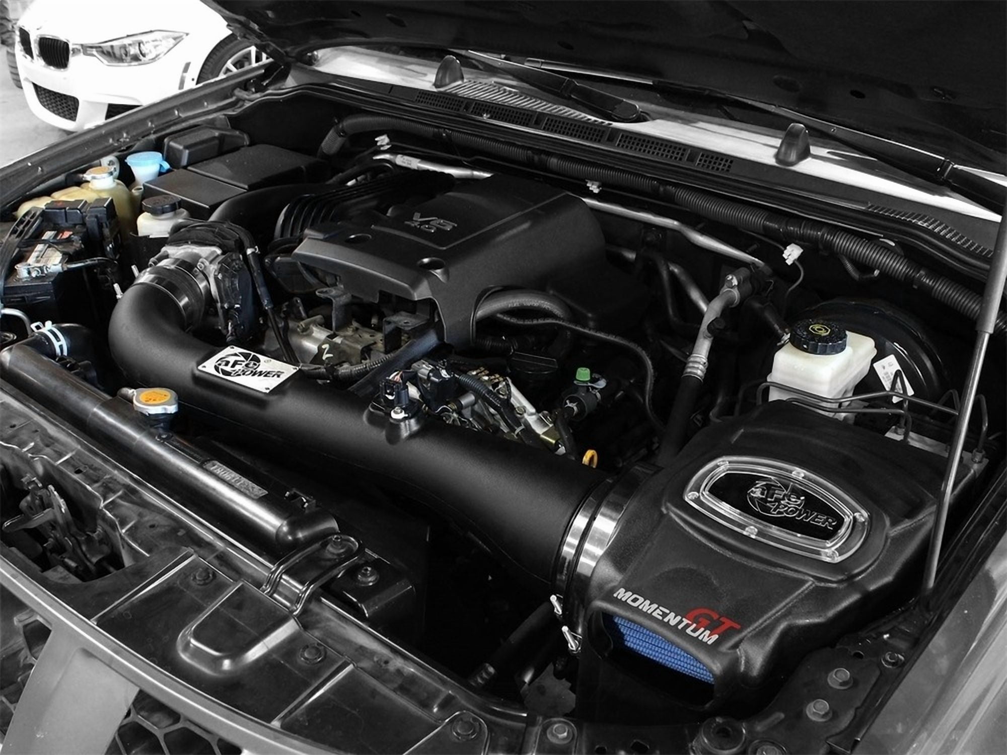 aFe Power 54-76102 Momentum GT Cold Air Intake System w/ Pro 5R Media