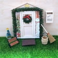 thumbnail image 4 of Casa de Puerta de Jardín Puerta de Árbol de Navidad Buzón de de 1:12 Hogar Decoración de Navidad Madera clara Hugo Puerta de la casa de muñecas, 4 of 9
