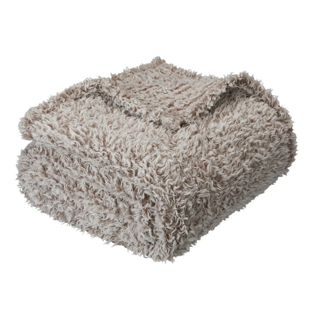 Mainstays Extra Plush Lightweight Sherpa Throw Blanket, 50" X 60
