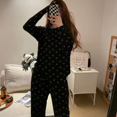 thumbnail image 4 of Conjunto de pijama con cara sonriente para mujer, suave y agradable para la piel, ropa deportiva para dormir en casa para mujer, 4 of 5
