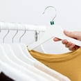 thumbnail image 4 of Marcadores de ropa Uxcell de 150 piezas, etiquetas en blanco, adecuadas para varillas de 3.5 mm, etiqueta de color para perchas de ropa, verde oscuro, 4 of 6