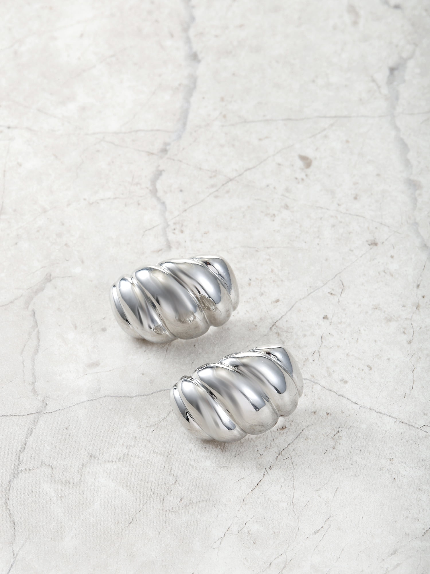 Time and Tru Silvertone Textured Earring, 1 Pair