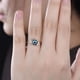 thumbnail image 4 of Estilo Europeo Y Americano de Moda Seis Garras Zirconia Incrustado Anillo, Lily Oro Anillo para las Mujeres, 4 of 5