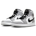 thumbnail image 4 of Zapatillas de baloncesto Air Jordan 1 Mid, cómodas, antideslizantes, resistentes al desgaste y con absorción de impactos, estilo retro, para hombre, 4 of 5