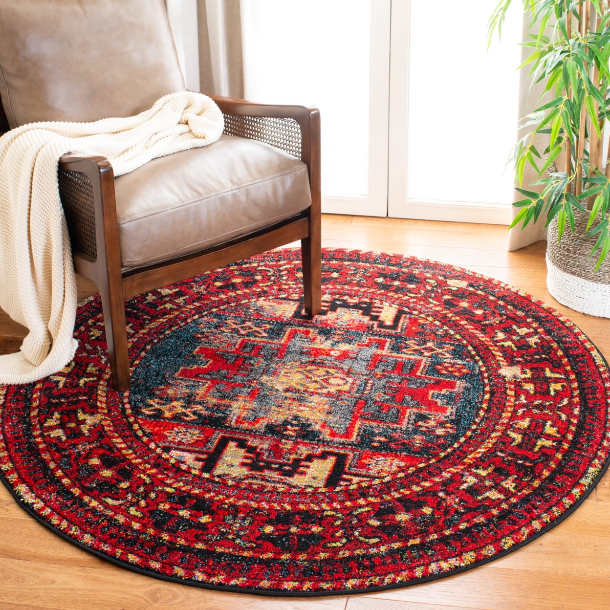 SAFAVIEH Vintage Hamadan VTH213A Red / Multi Rug