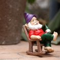 thumbnail image 3 of Gnomo de jardín en una mecedora Los gnomos de jardín decoran cada jardín esquí esquí Gafas de esquí, 3 of 4