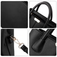 thumbnail image 3 of El nuevo bolso de mano para mujer con estampado de lichi es adecuado para un bolso diagonal de un solo hombro para viajes diarios., 3 of 5