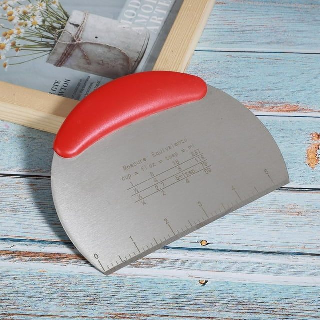 6.3x4.7in Semicircular Baking Tool Dough Cutter, Scale Scraper, For Home Red