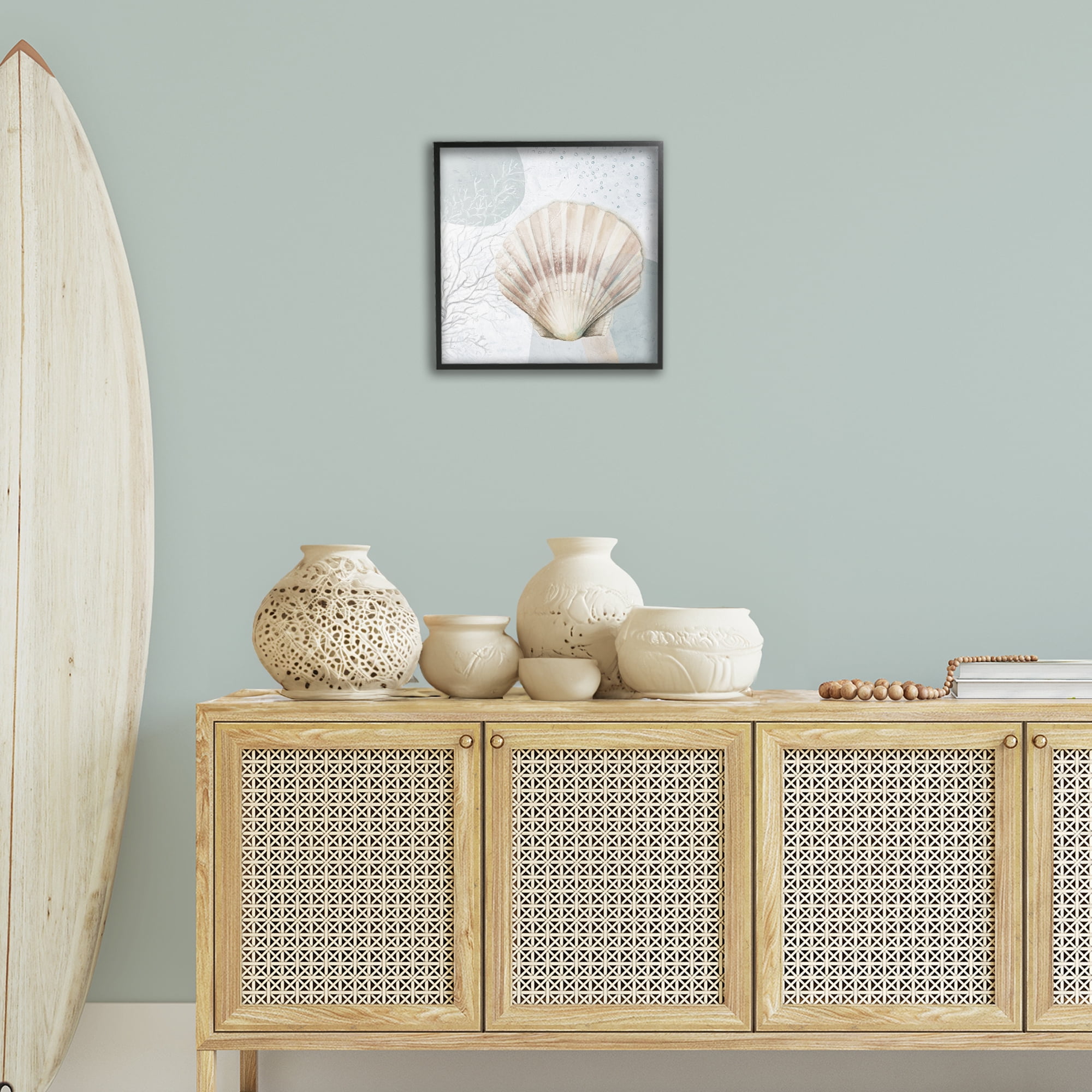 Stupell Industries Seashell Circle Pattern Coastal Painting Black Framed Art Print Wall Art, 17 x 17