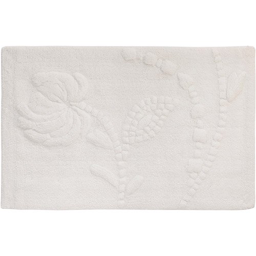 Eyelet Rug by Creative Bath Products
