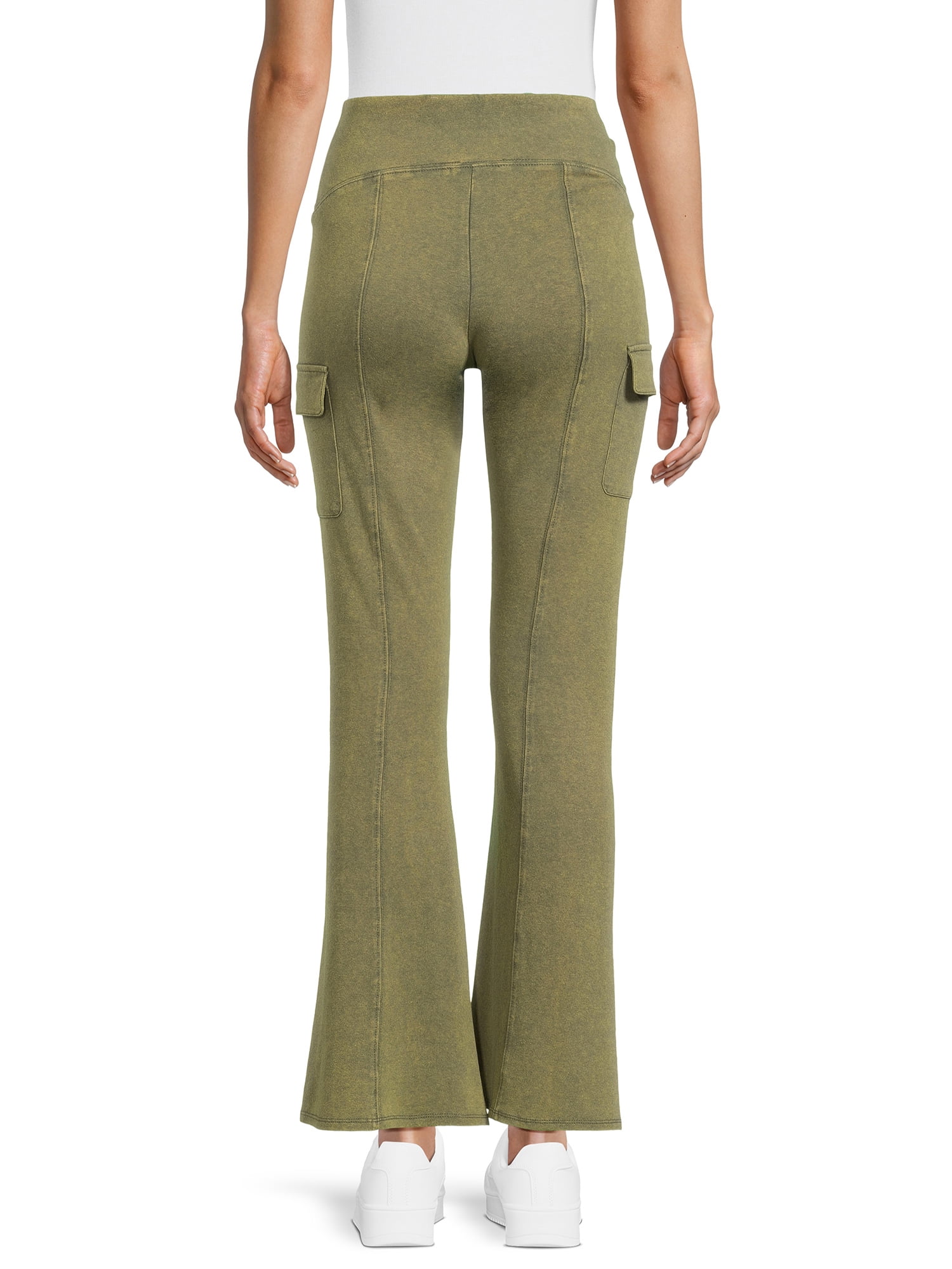 No Boundaries Juniors and Juniors Plus Washed Cargo Flare Pants, 31” Inseam, Sizes XS-4X