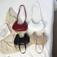 thumbnail image 4 of Bolso pequeño cuadrado de un solo hombro con diseño de diamante bordado de charol informal de moda 2025, nuevo estilo, color sólido, estilo de moda, para mujer, 4 of 5