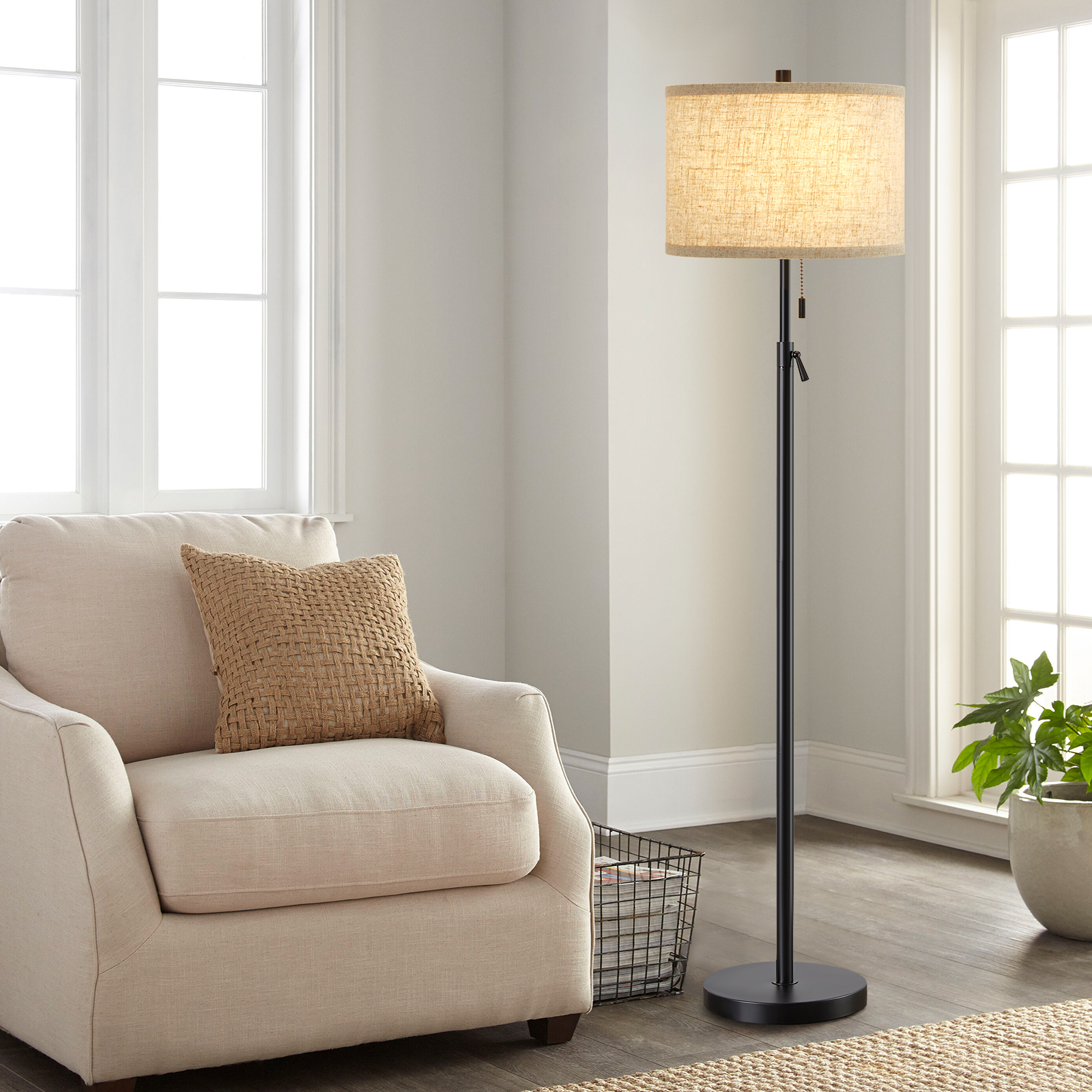 Natyswan 64" Floor Lamp, Adjustable Height, Black photo 6