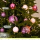 thumbnail image 4 of Esferas para árbol de navidad Artego de 8 cm de diámetro paq 18 esferas Rosa *Línea Detail Con: 2 estilos emboss y un cromado, para colgar Christmas ornaments, 4 of 7