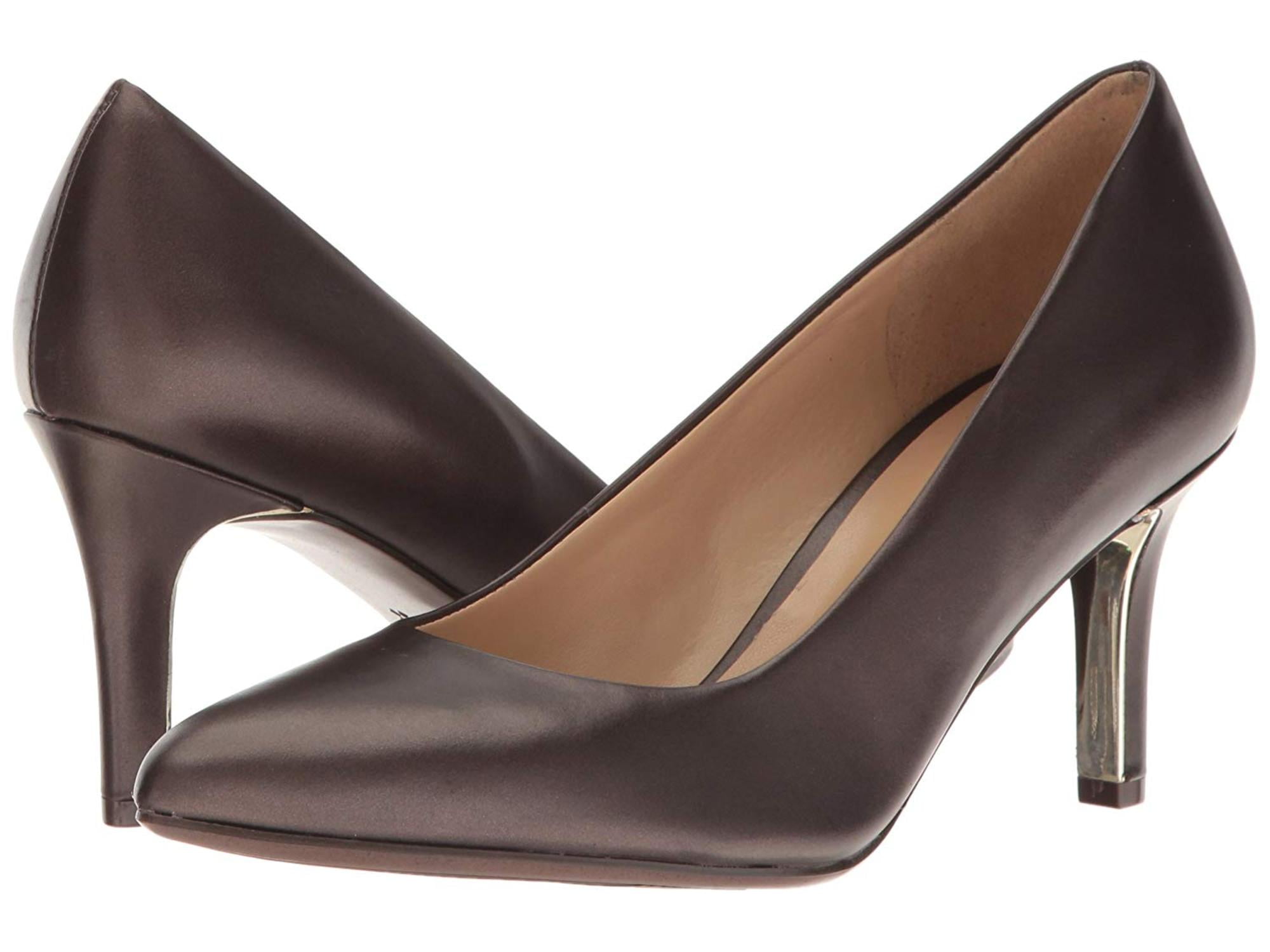 womens naturalizer pumps
