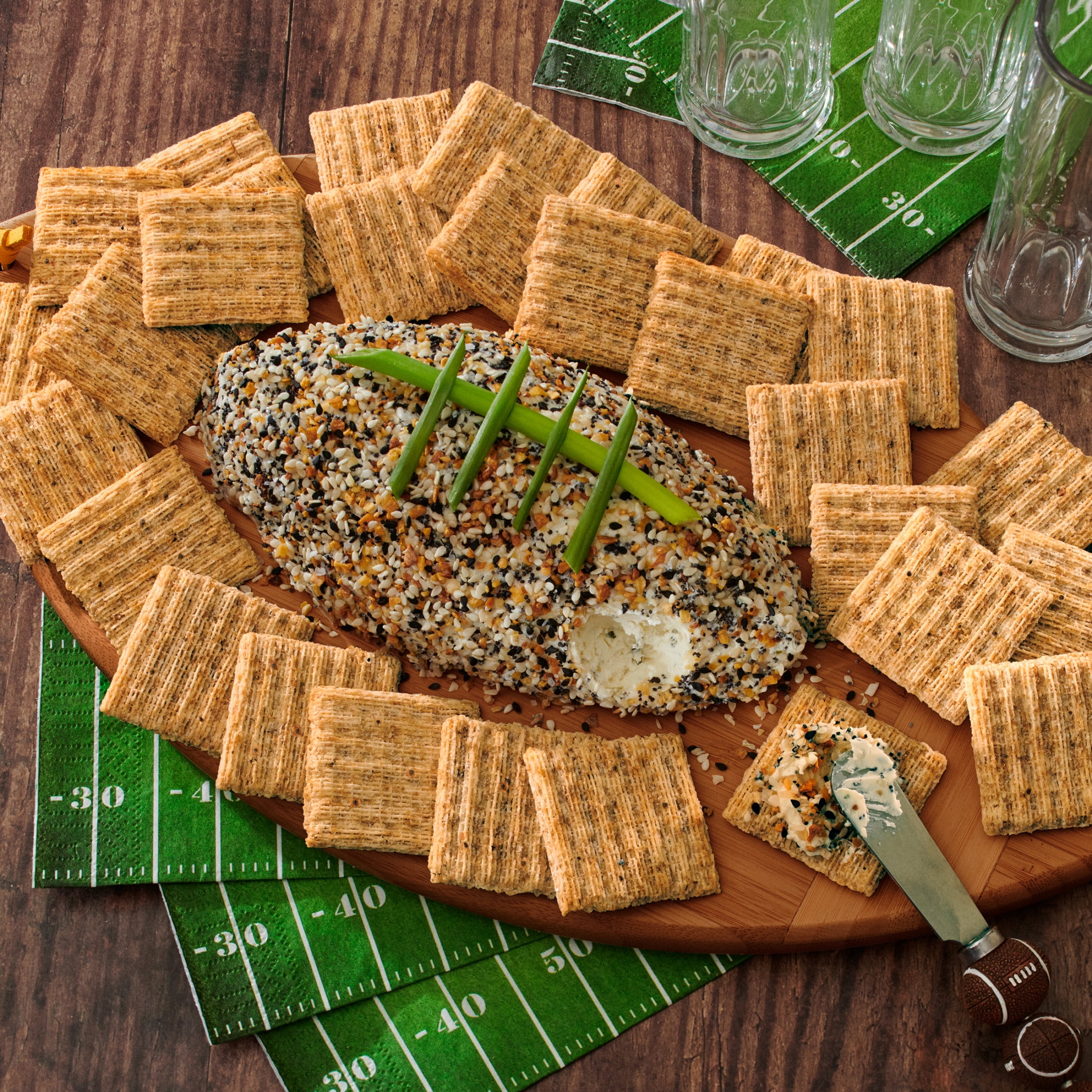 Triscuit Everything Whole Grain Wheat Crackers, Lunch Snacks, Snack Crackers, 8.5 oz