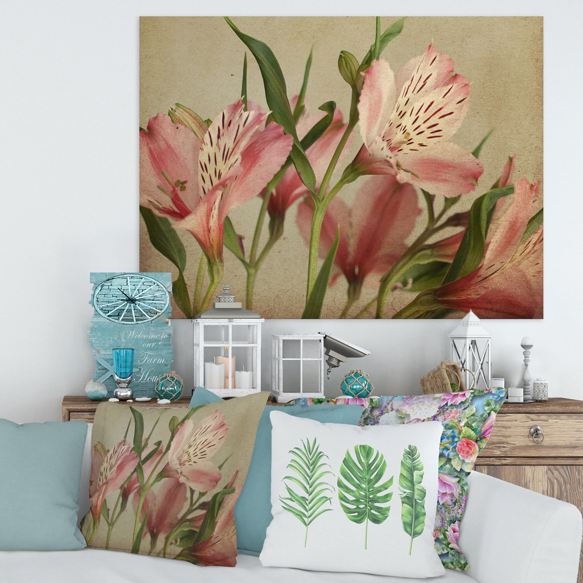 Designart ' Alstroemeria Flower Retro ' Traditional Canvas Wall Art Print