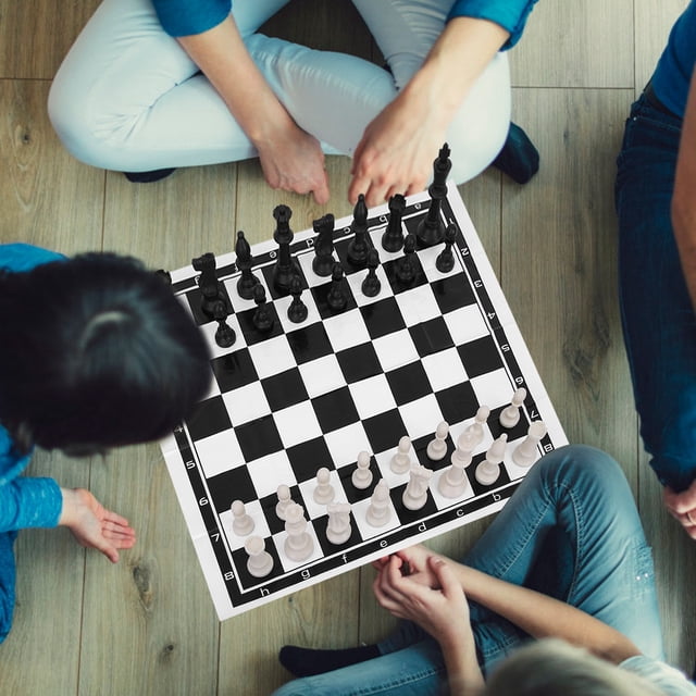 Plastic Outdoor International Chess, Fine Workmanship International Chess For Outdoor Games For Kid Toy For Outdoor Party For Brain Game