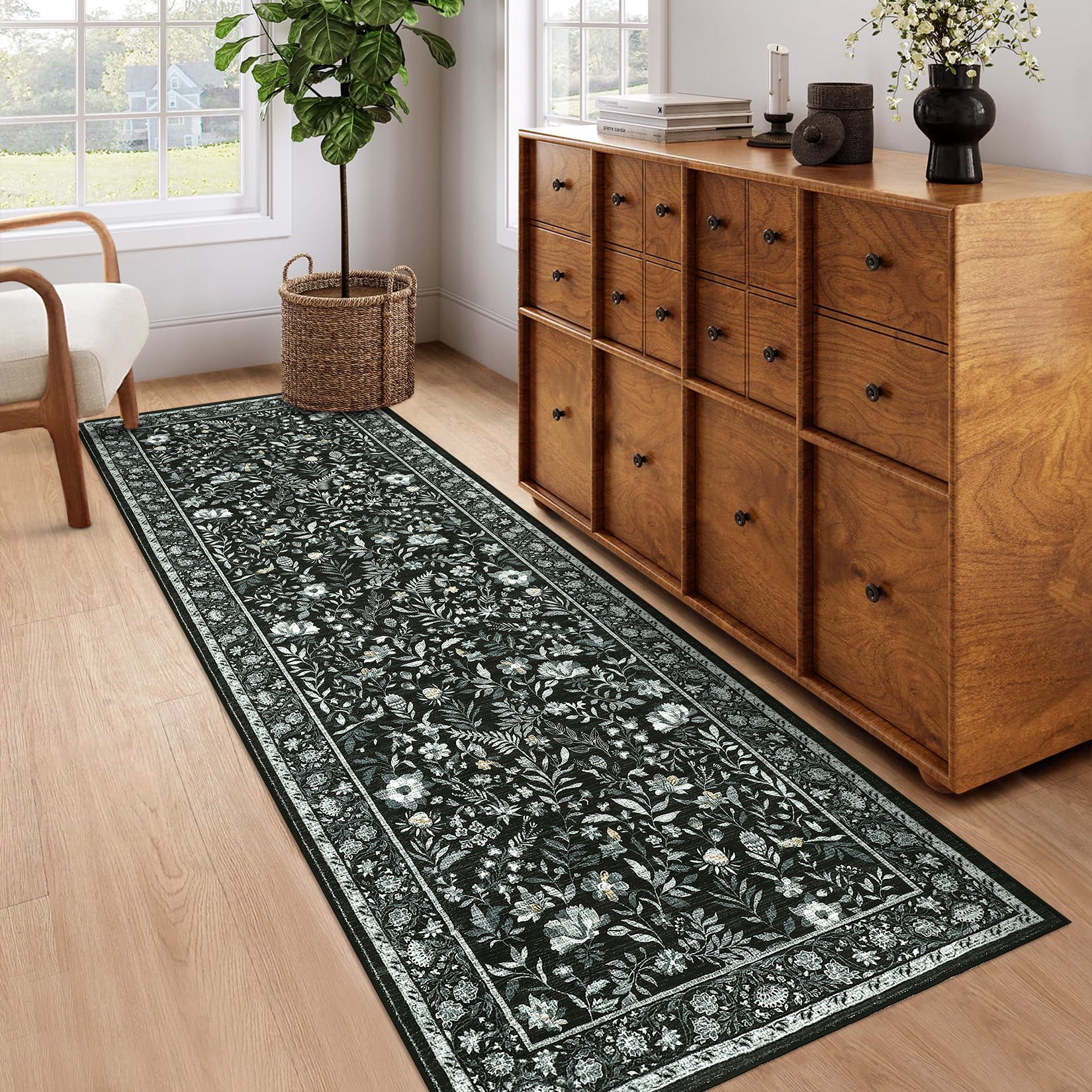Garvee 2'x6' Vintage Floral Area Rugs Washable Botanical Printed Rugs Carpet, Low Pile Non Slip Oriental Rug Stain Resistant Indoor Rugs for Bedroom Hallway Kitchen, Black