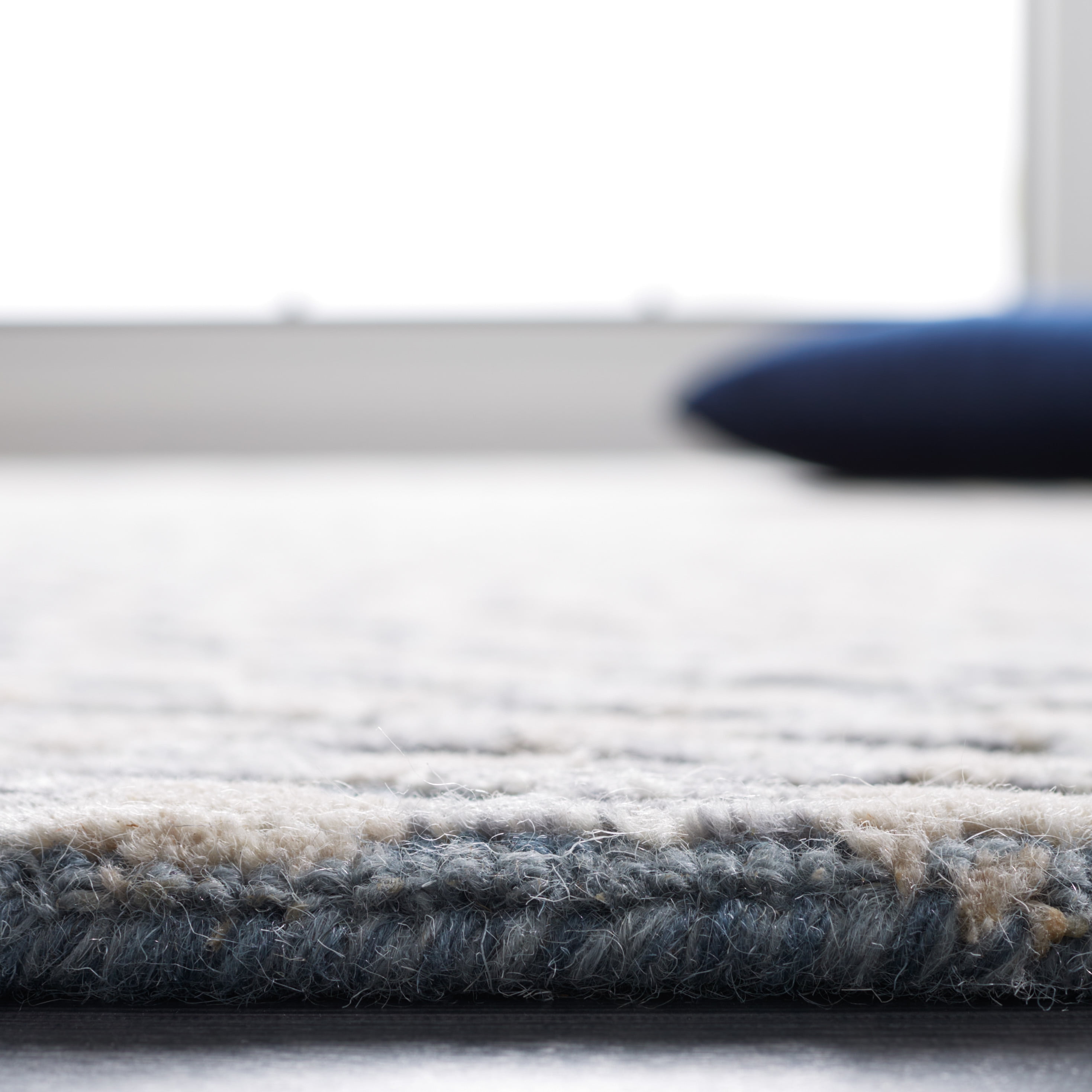 SAFAVIEH Metro Claude Geometric Runner Rug, Grey/Beige, 2'3" x 9'