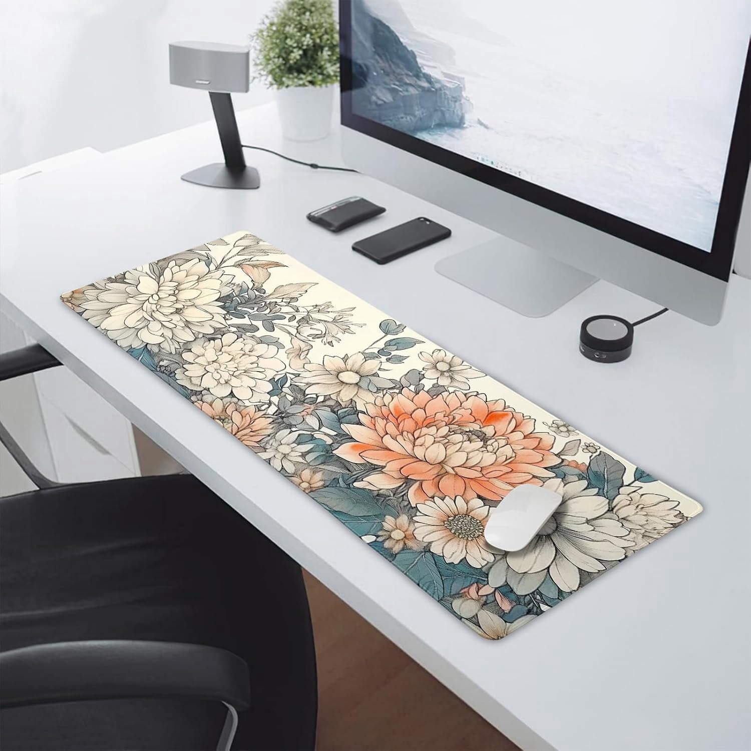 Japanese Aesthetic Floral Gaming Mouse Pad - XL Vintage Orange White Flowers, Extended Large Mat, Non-Slip Rubber Base, Stitched Edge, Long Keyboard Pad for Computer, 31.5x11.8 Inch