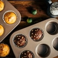 thumbnail image 2 of CHEF LANG 5 Pieces Baking Pans Set,Stackable Bakeware Set,Nonstick Baking Sheet Set for Oven,Complete Carbon Steel Bakeware Set,Dishwasher Safe,Gold, 2 of 6