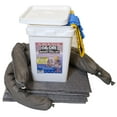 thumbnail image 1 of Kit para derrames Oil-Dri L90435, cubo compacto universal de 19 litros, 1 of 1
