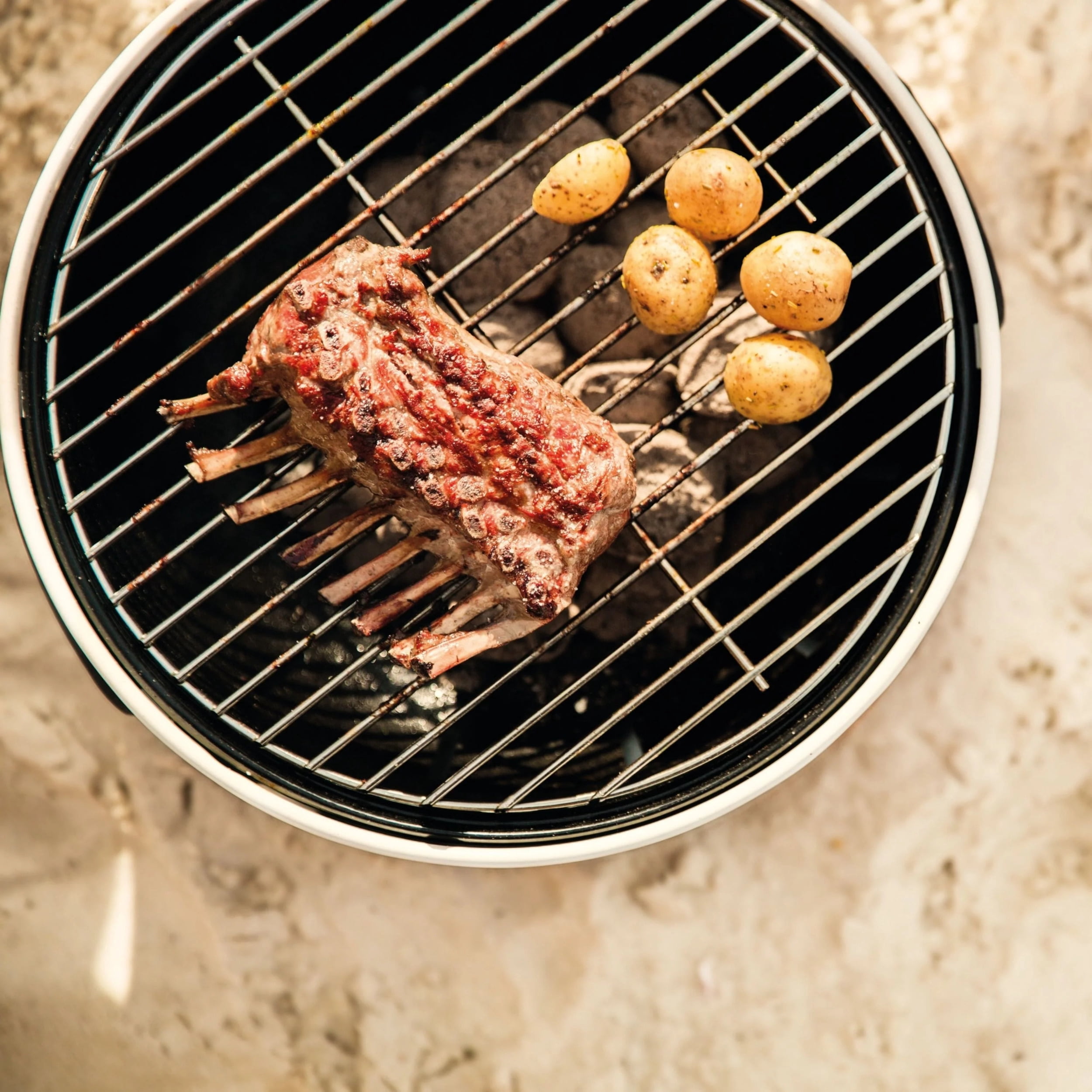 BergHOFF International BBQ Portable Charcoal Grill