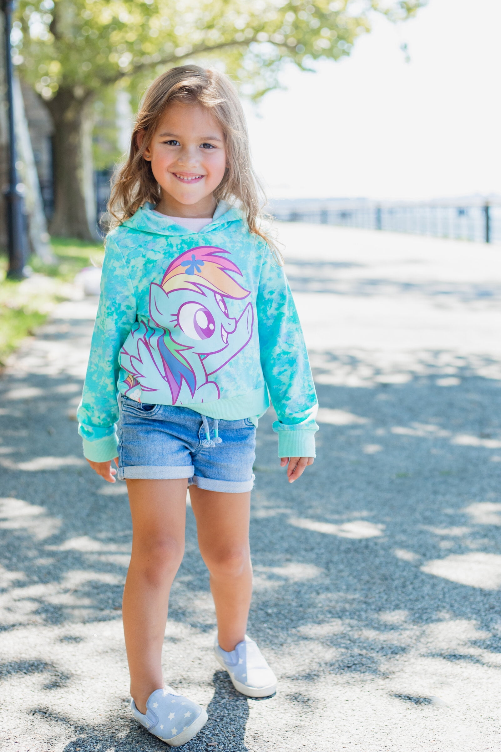 Rainbow dash sweatshirt hotsell