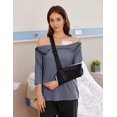 thumbnail image 2 of Camiseta de hospital Deyeek para mujer después de una cirugía de hombro, 2 of 7