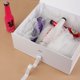 thumbnail image 4 of Caja de regalo GoooodGift plegable 33 x 28 x 13 cm con cinta, 4 of 7