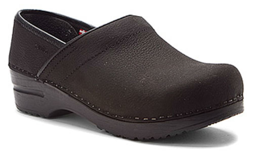 sanita narrow clogs