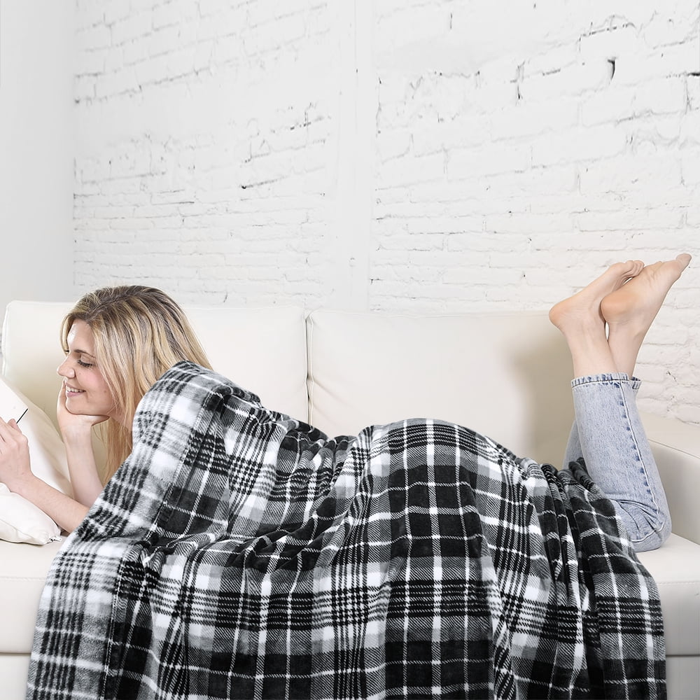 Tirrinia Buffalo Plaid Fleece Blanket, Super Soft Warm Comfy Flannel Fleece for Bedding, Couch Cabin Throw, Decorative Blankets, Black & Grey, TV Throw Measures 50" x 60"
