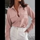 thumbnail image 4 of Camisa Informal de Larga con Solapa y Botones para Mujer, Color Liso, Sencilla, Estilo Casual. Champán XL, 4 of 9
