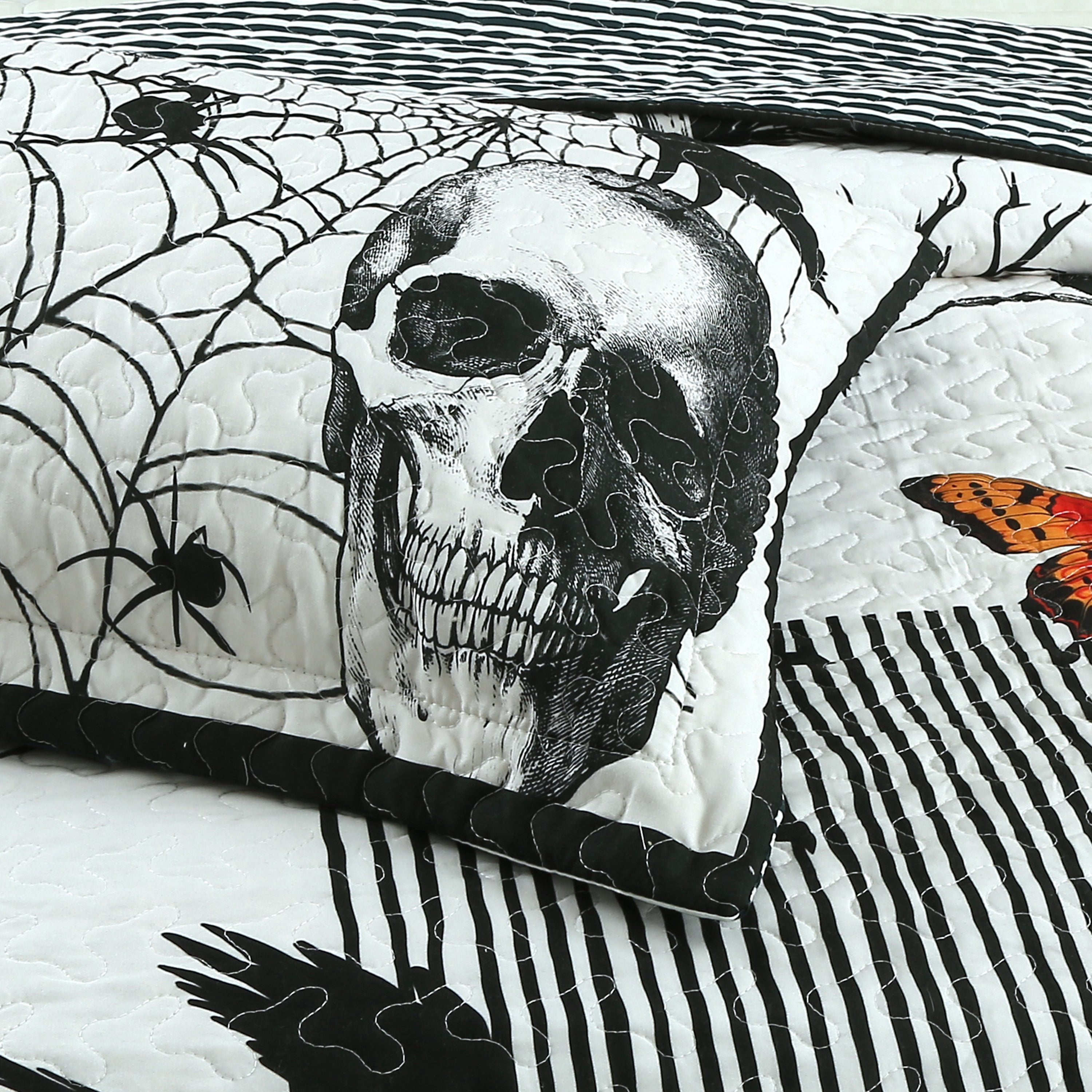 3 Pcs Halloween Quilt Bedspread Set – Cozy & Spooky Pumpkin and Ghost Pattern for Festive Decor