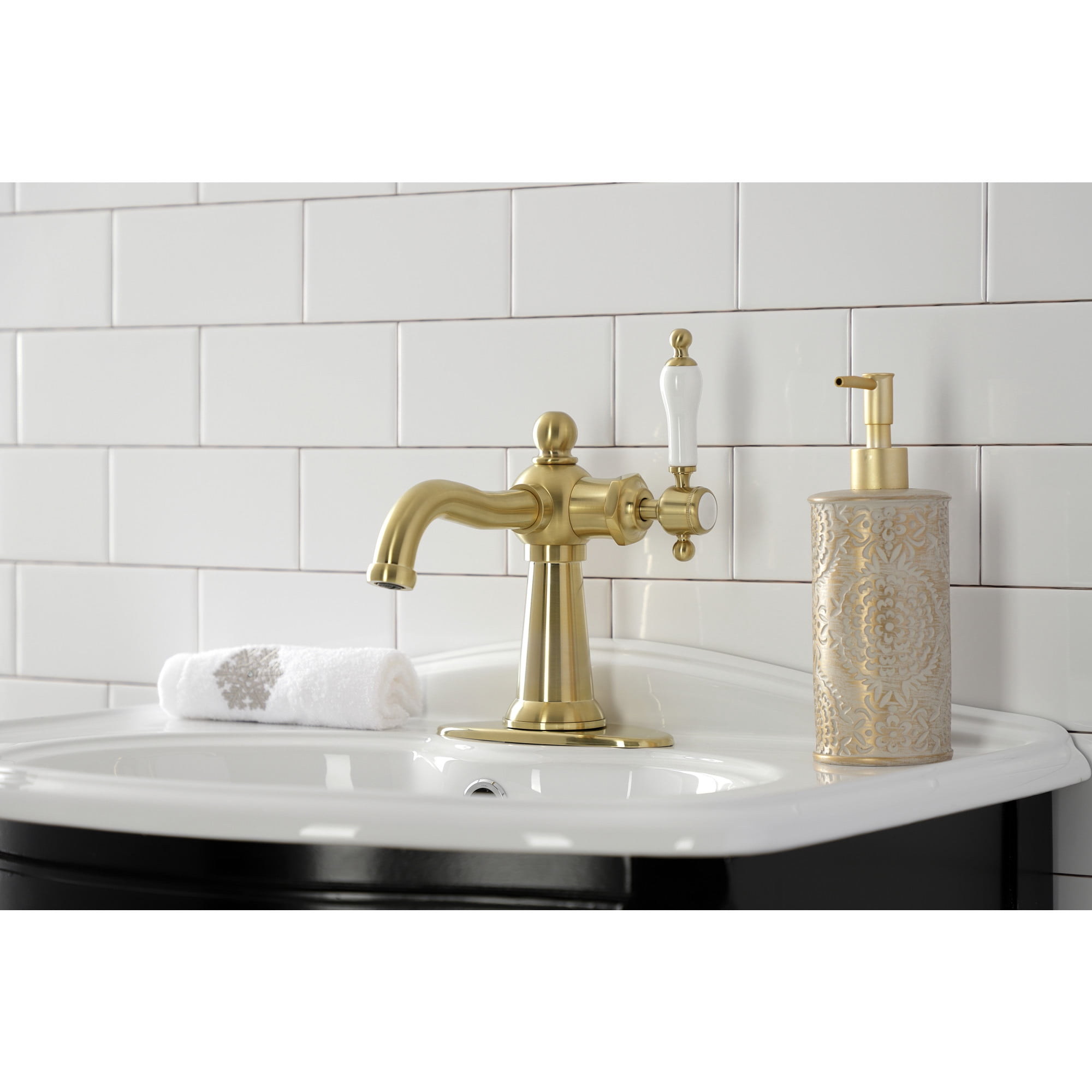 Kingston Brass KSD154KLBB Nautical One-Handle Single-Hole Bathroom Faucet with Deck Plate and Push Pop-Up Drain, Brushed Brass