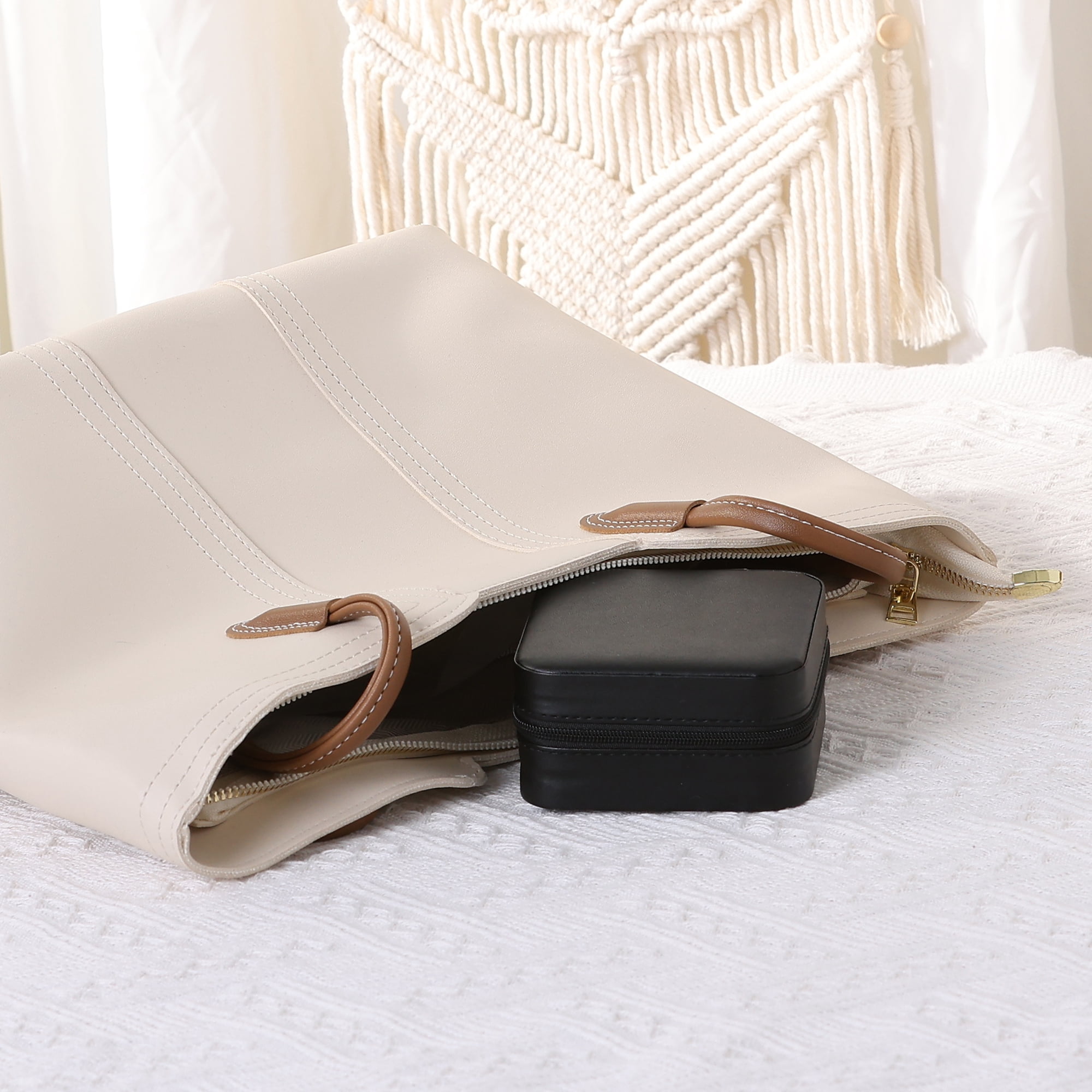 Unique Bargains Jewelry Box Small PU Leather Jewelry Organizer Case Storage Display Holder Black